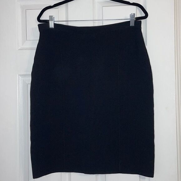 Clavin Klein skirt, Size Large - Picture 1 of 4